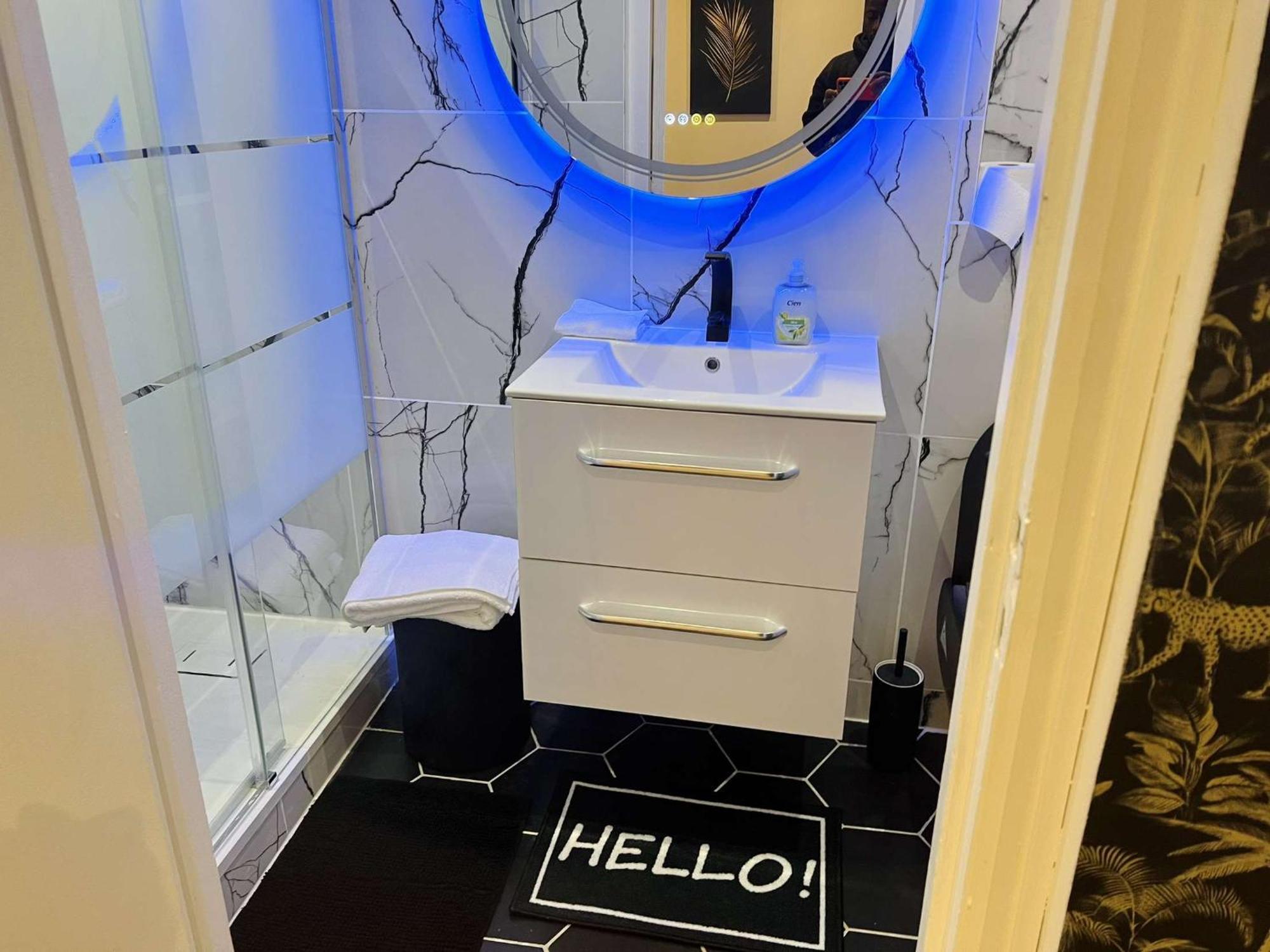 Appartement Moderne Vieille Ville Parking Gratuit آنسي المظهر الخارجي الصورة